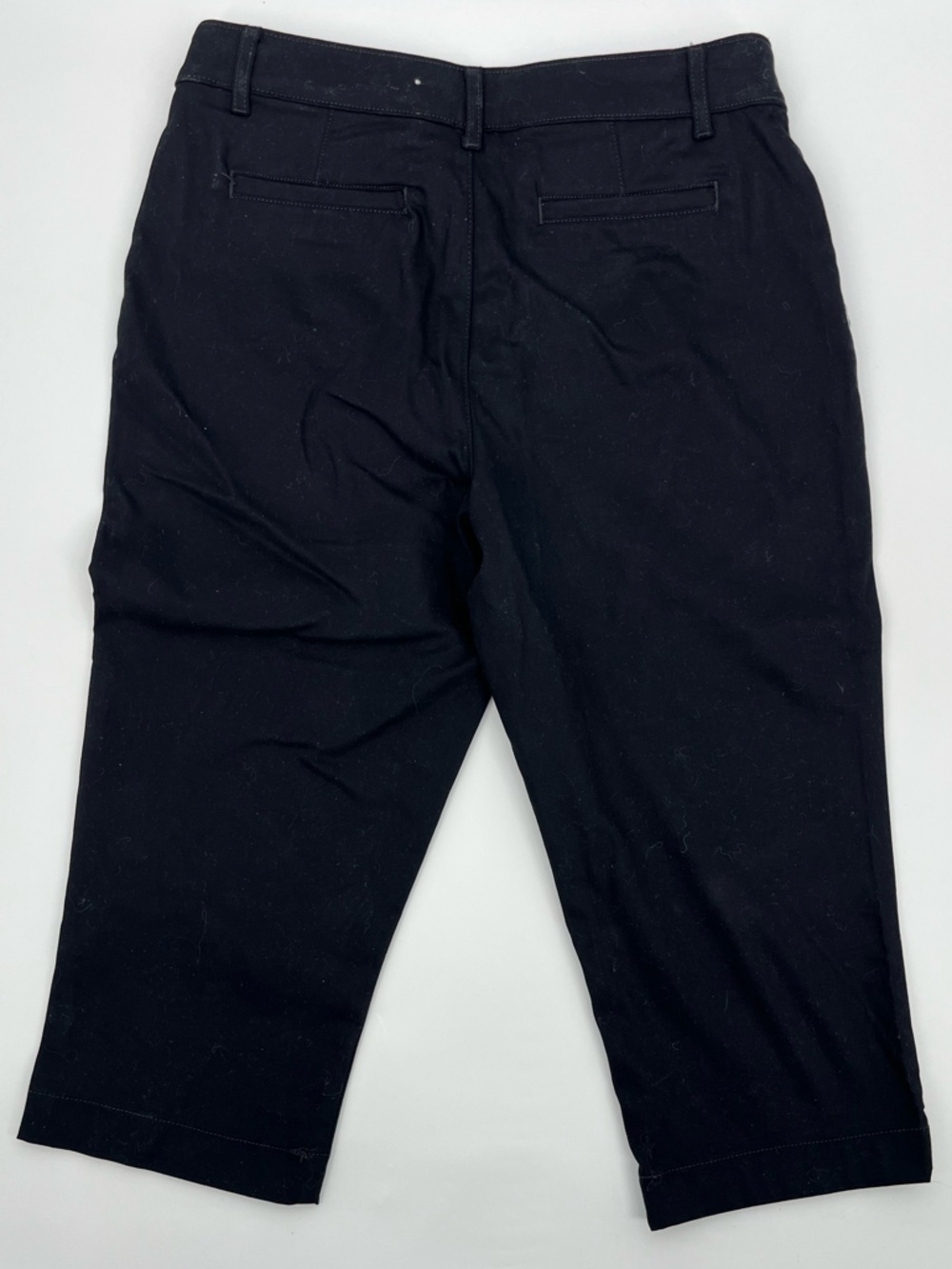 St. John's Bay Black Capri Pants - Picture 2 of 8